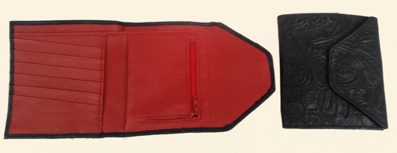 Small Hand Made Women&#39;s Wallet by Bavelli Leather - Made in the USA